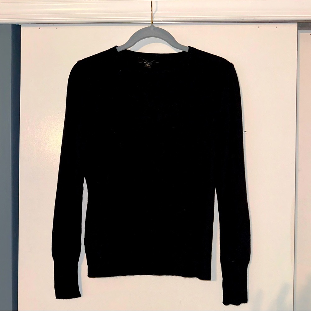 Ann Taylor Black Crewneck Sweater